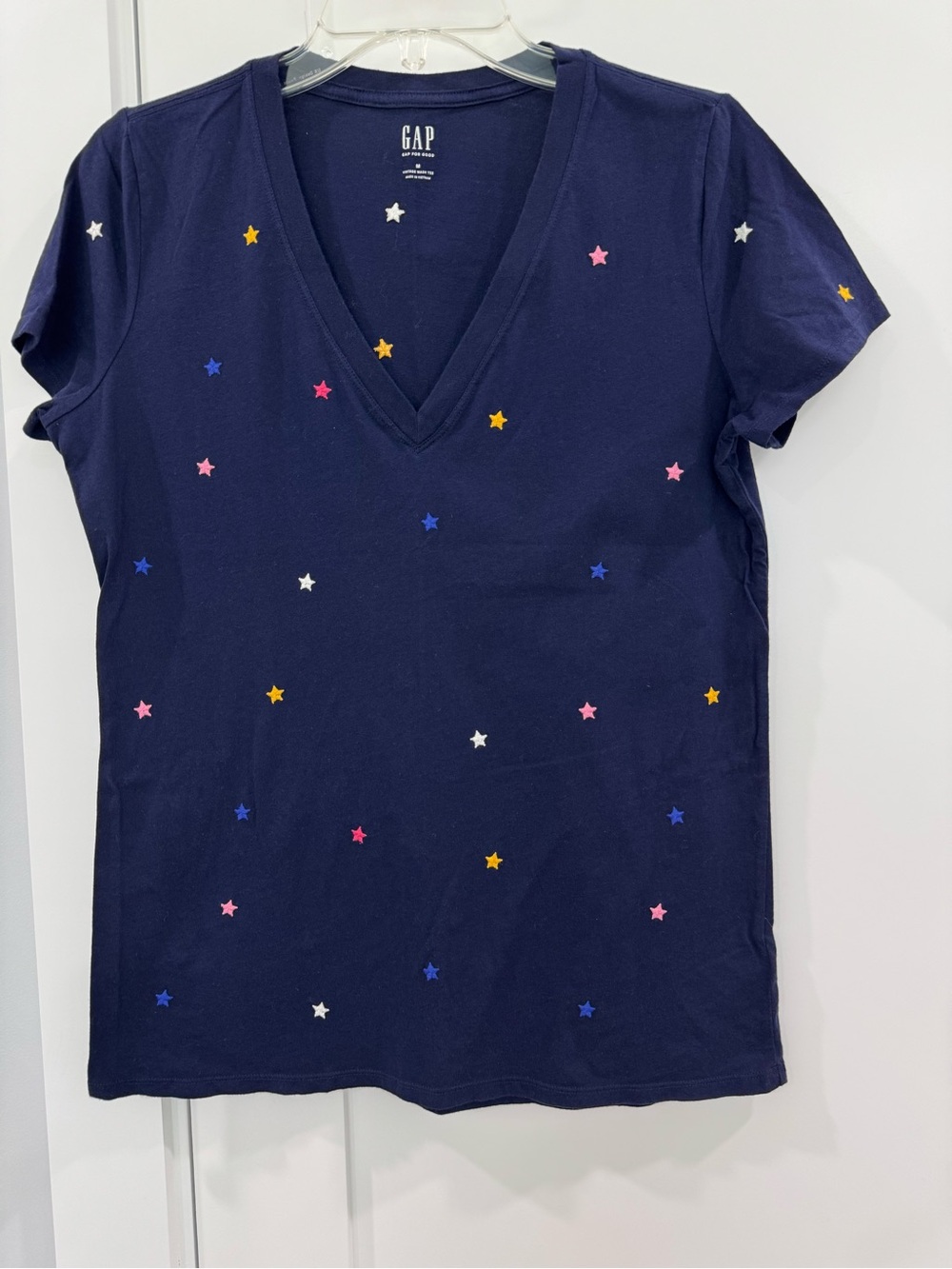 GAP Women’s Navy Short-Sleeve V-Neck Tee with Multicolor Star Embroidery medium